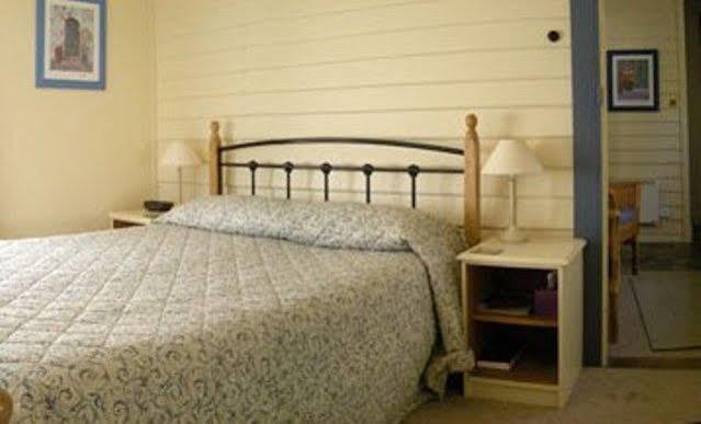 Ross B&B Accommodation Ngoại thất bức ảnh